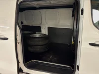 Toyota Proace Medium Professional Plus 2 90kW thumbnail