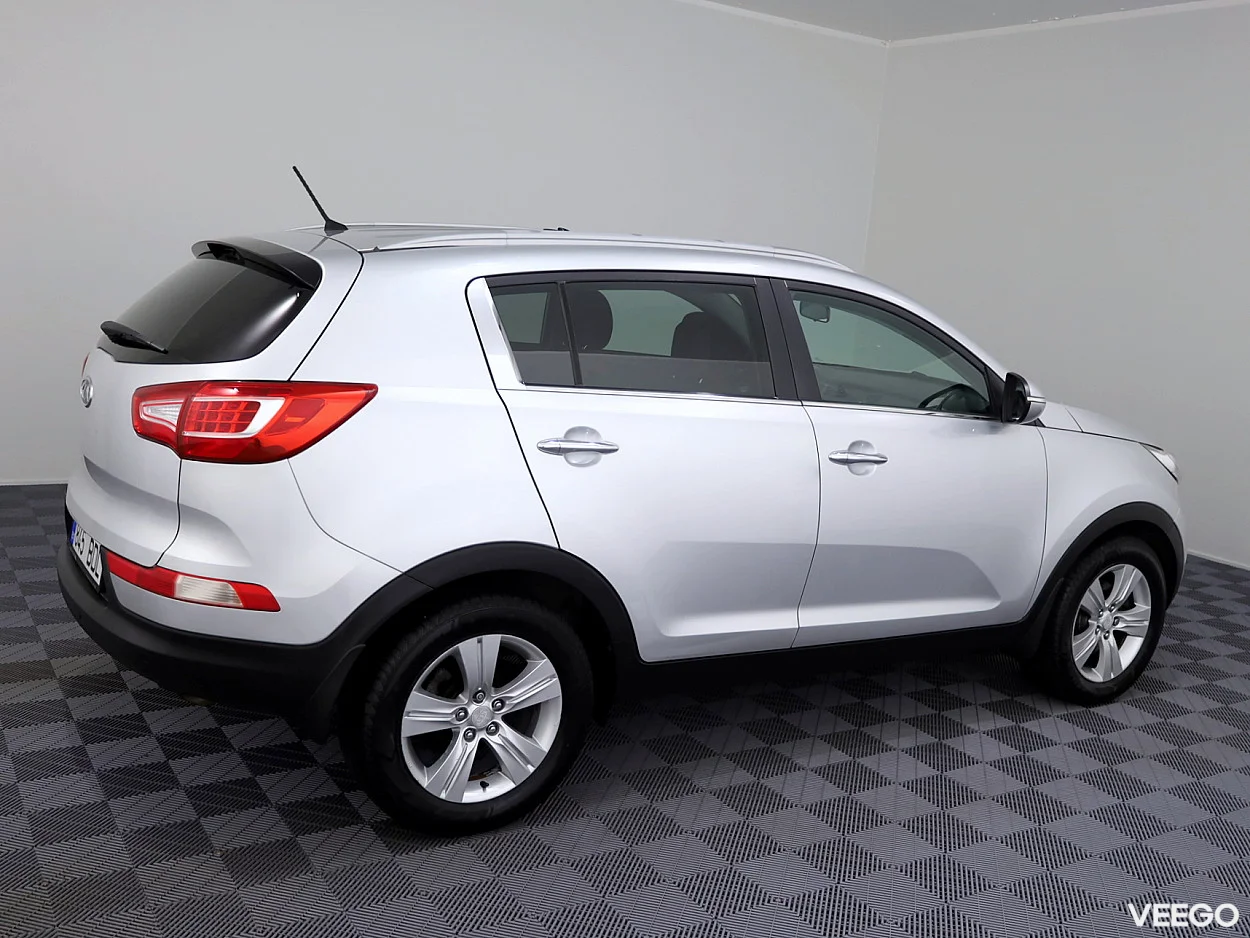 Kia Sportage 2.0 121kW