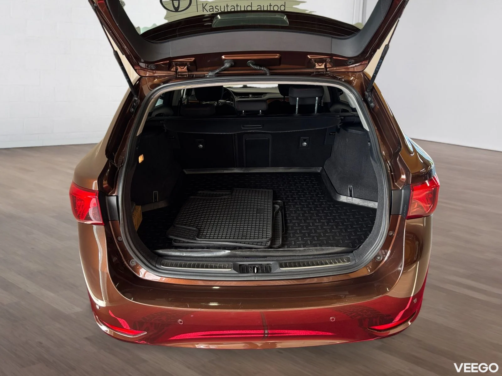 Toyota Avensis Active Plus 1.8 108kW