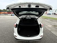 Toyota RAV4 Edition-S Facelift FWD 2 105kW thumbnail
