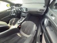 Peugeot 308 GT PureTech 1.2 96kW thumbnail