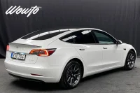 Tesla Model 3 Long Range AWD 498HK 366kW thumbnail