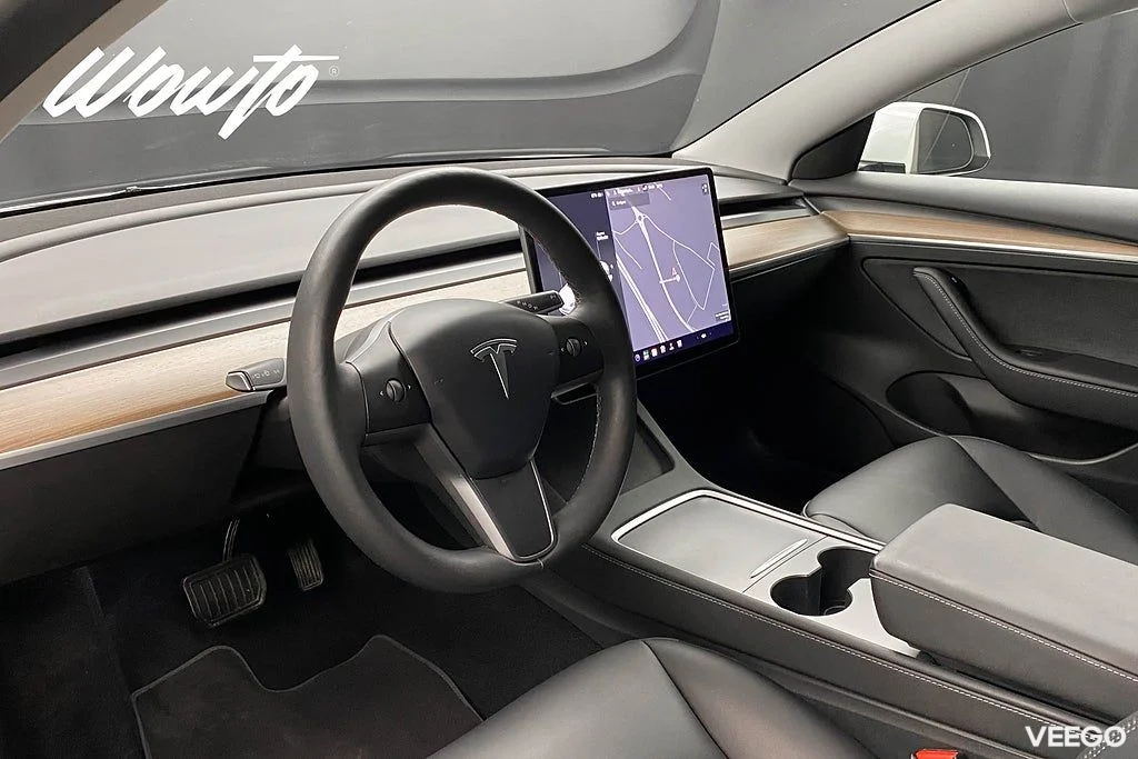 Tesla Model 3 Long Range AWD 498HK 366kW