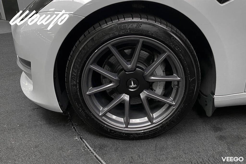 Tesla Model 3 Long Range AWD 498HK 366kW