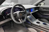 Porsche Taycan 4 Cross Turismo 381HK /18-Vägs /Bose /Pano 280kW