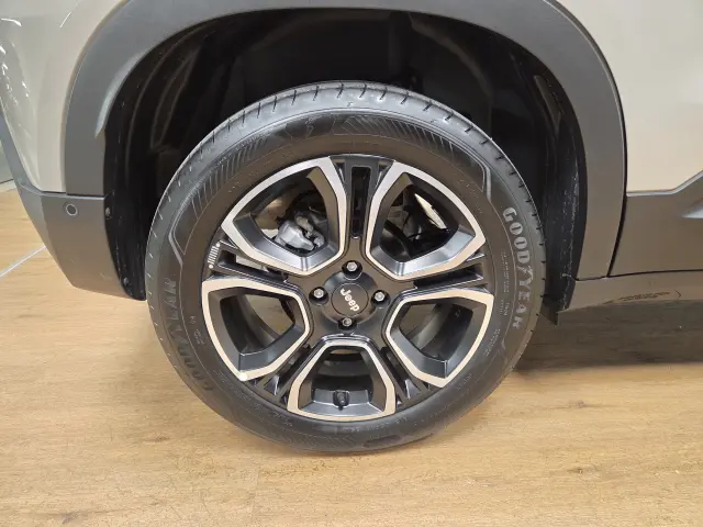 Image of Jeep Avenger MY24 MHEV 100hp Summit 74kW