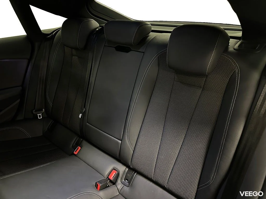 Audi A5 SB 45 TFSI quattro 265HK S line / Matrix / B&O /Drag 195kW