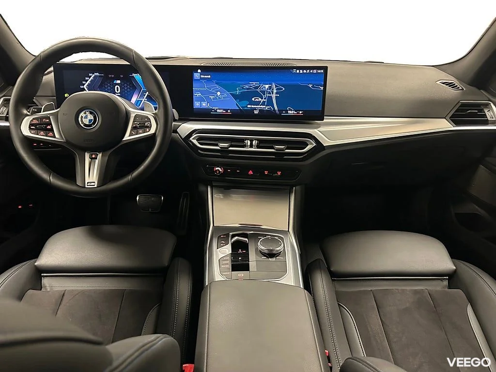 BMW 330 e xDrive Touring M Sport Innovation / Dragkrok /Moms 135kW
