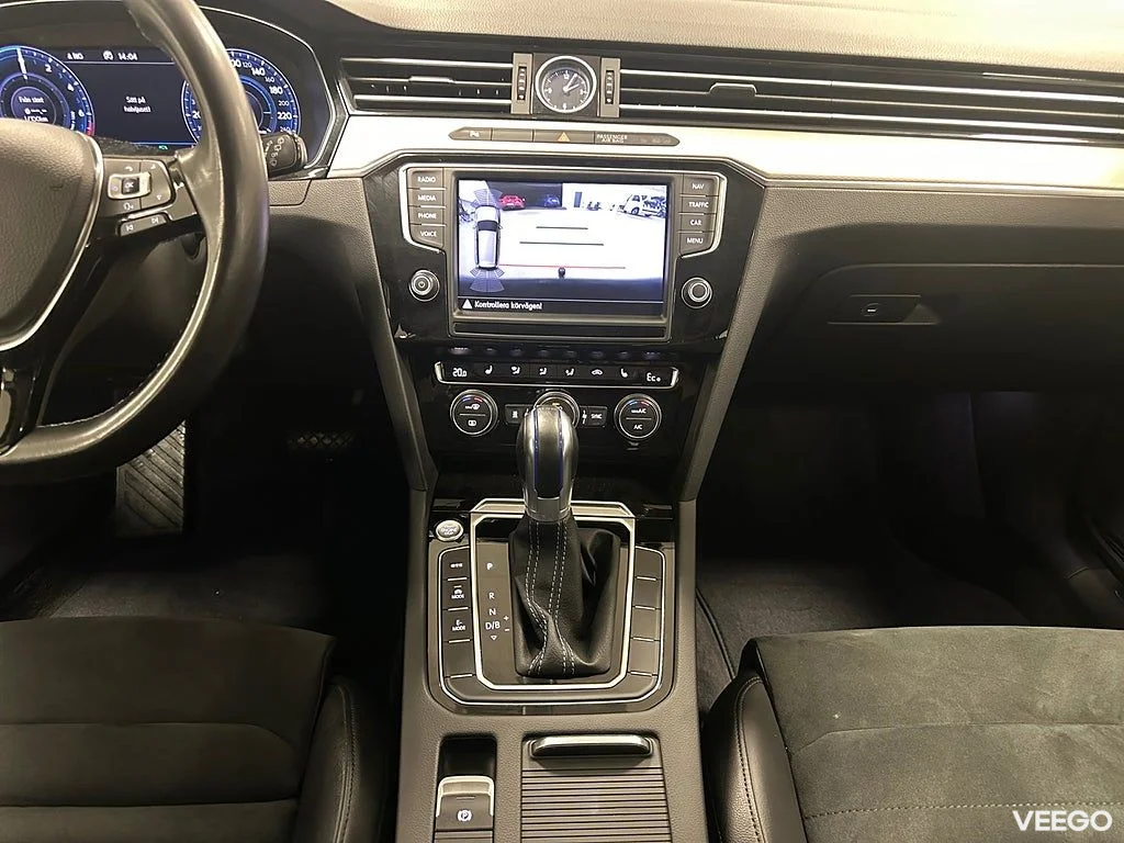 Volkswagen Passat GTE 1.4 TSI DSG 218hk /Drag /Värmare /Navi 0kW