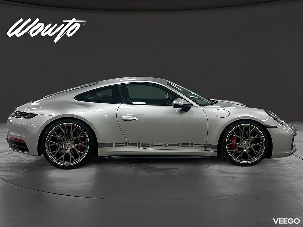 Porsche 911 992 Carrera S PDK 610HK Sport Chrono Svensksåld 331kW