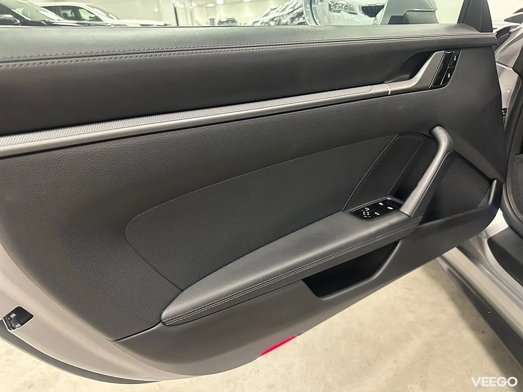 Porsche 911 992 Carrera S PDK 610HK Sport Chrono Svensksåld 331kW