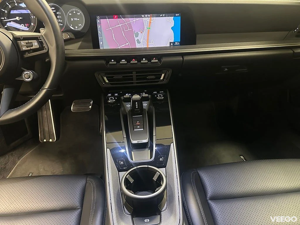 Porsche 911 992 Carrera S PDK 610HK Sport Chrono Svensksåld 331kW