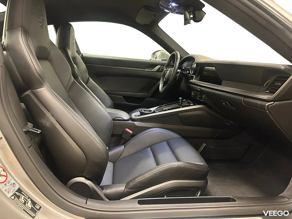Porsche 911 992 Carrera S PDK 610HK Sport Chrono Svensksåld 331kW