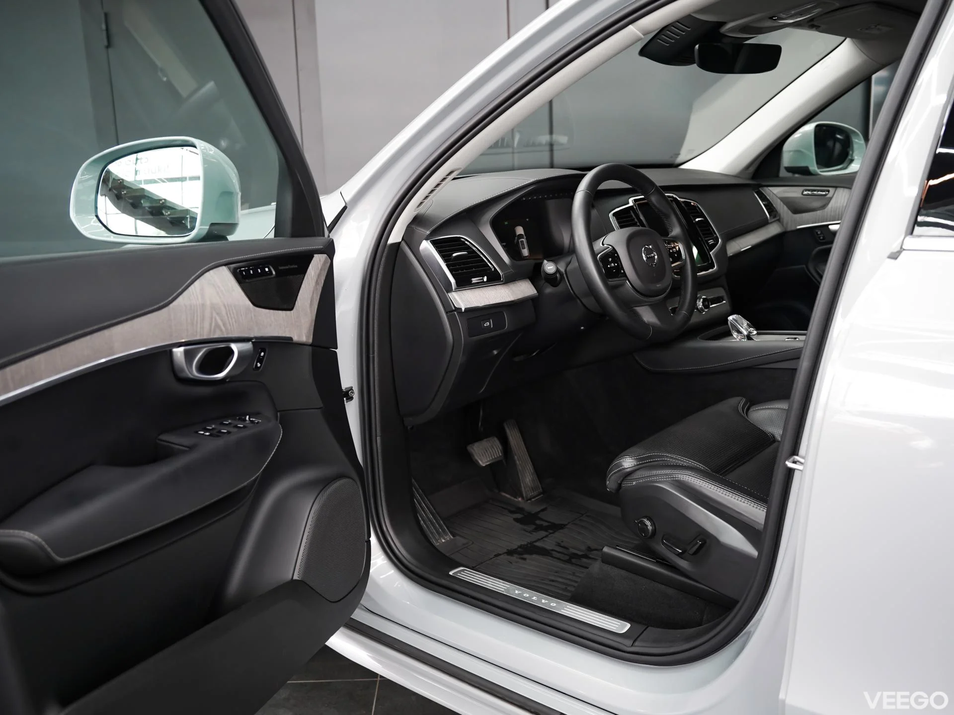 Volvo XC90 2.0 173kW
