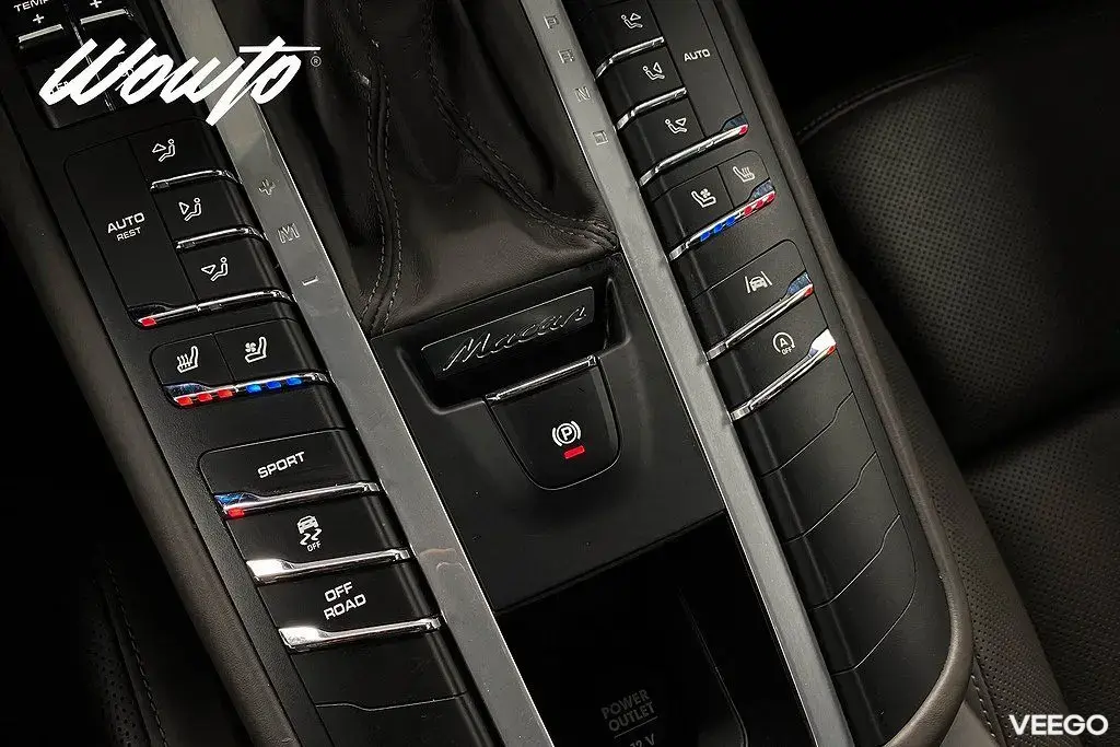 Porsche Macan S PDK 354HK / Bose / Pano / Värmare / PDLS 260kW