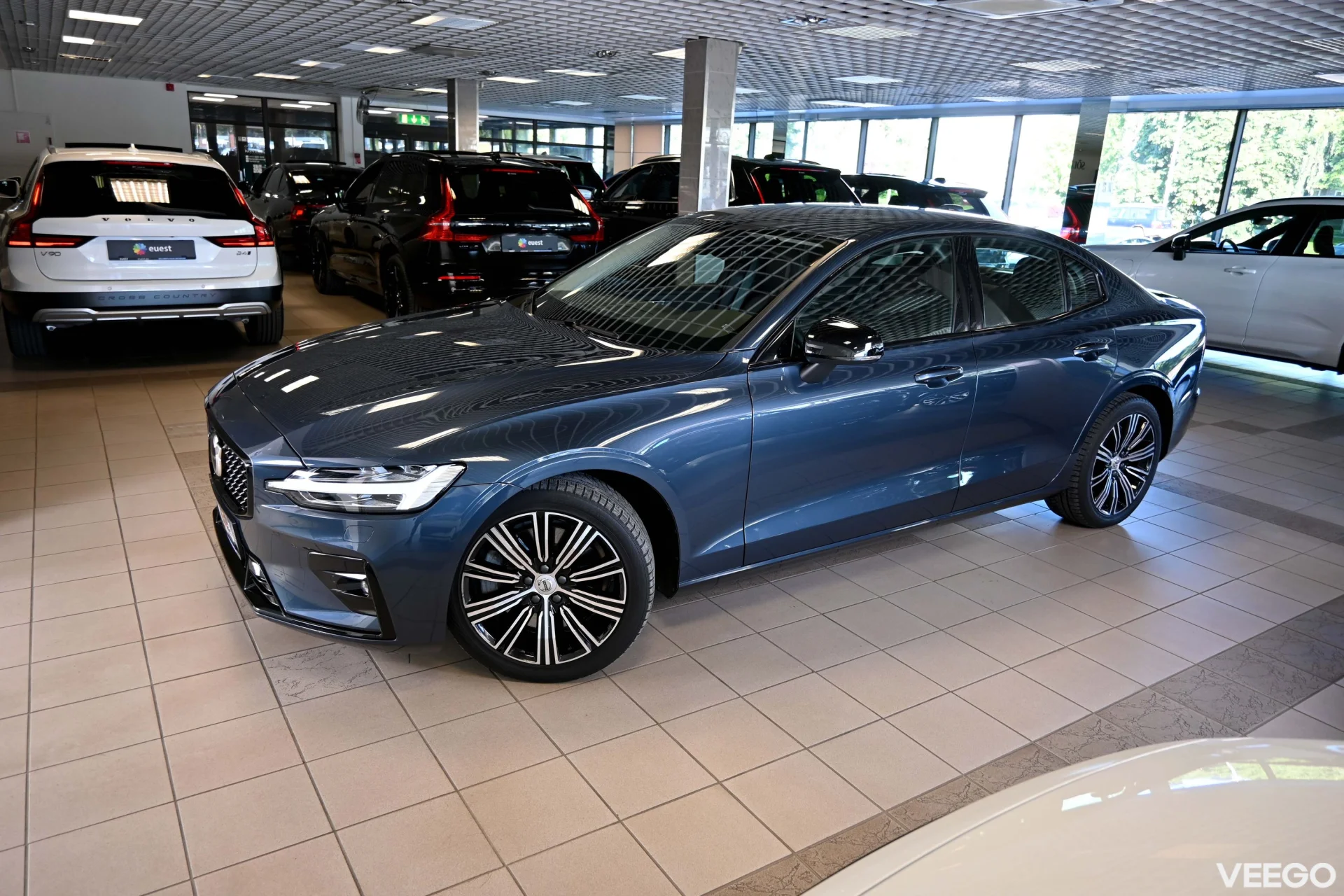 Volvo S60 AWD H&K ULTIMATE DARK INTELLI SAFE 2 184kW