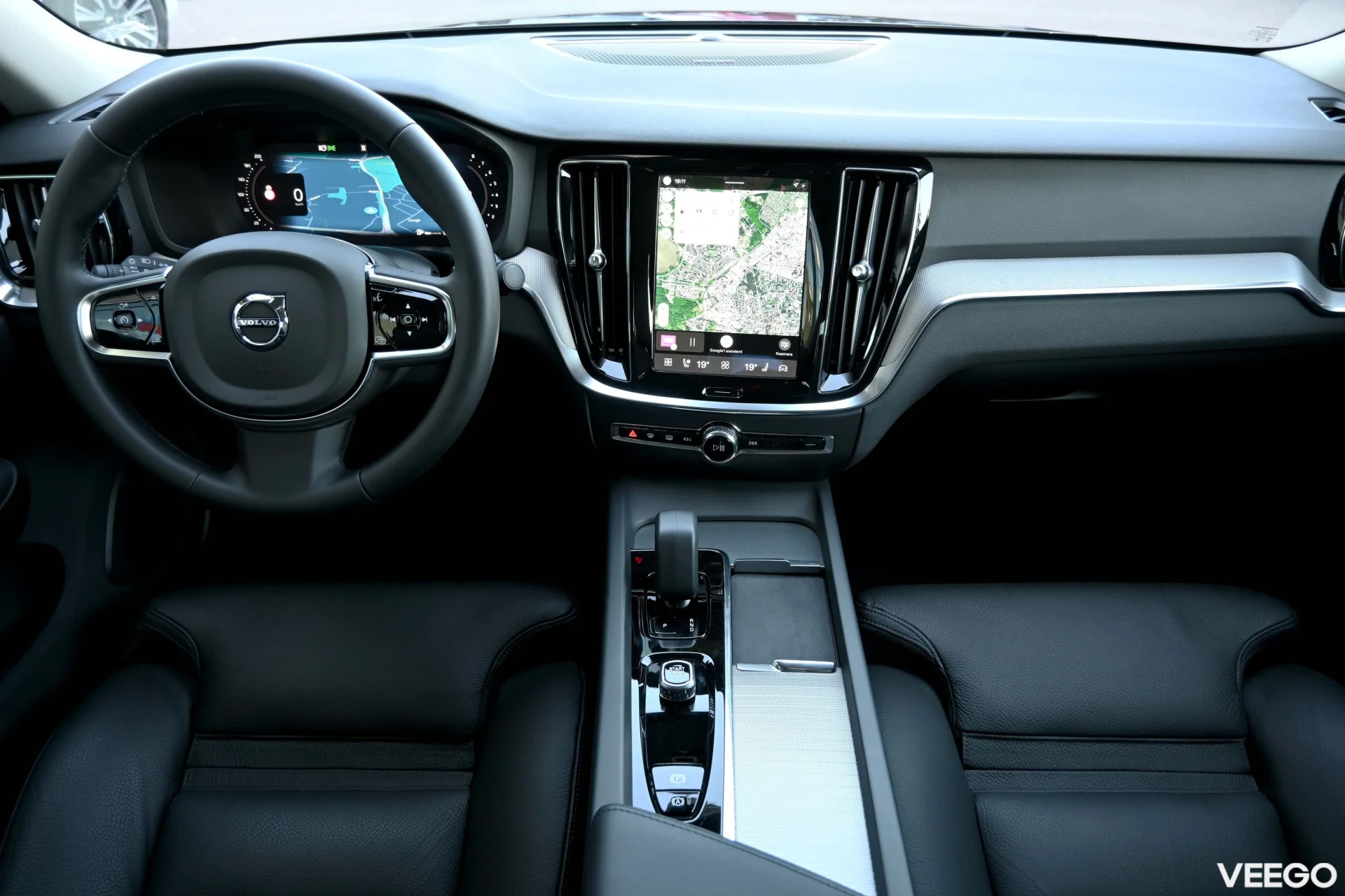 Volvo S60 AWD H&K ULTIMATE DARK INTELLI SAFE 2 184kW