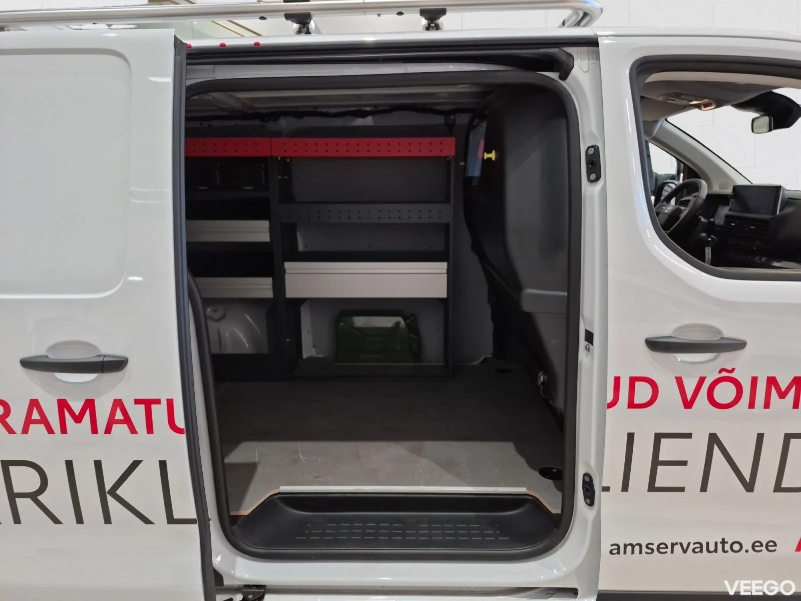 Toyota Proace Long van Professional Plus 106kW