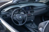 BMW 335 3.0 225kW thumbnail