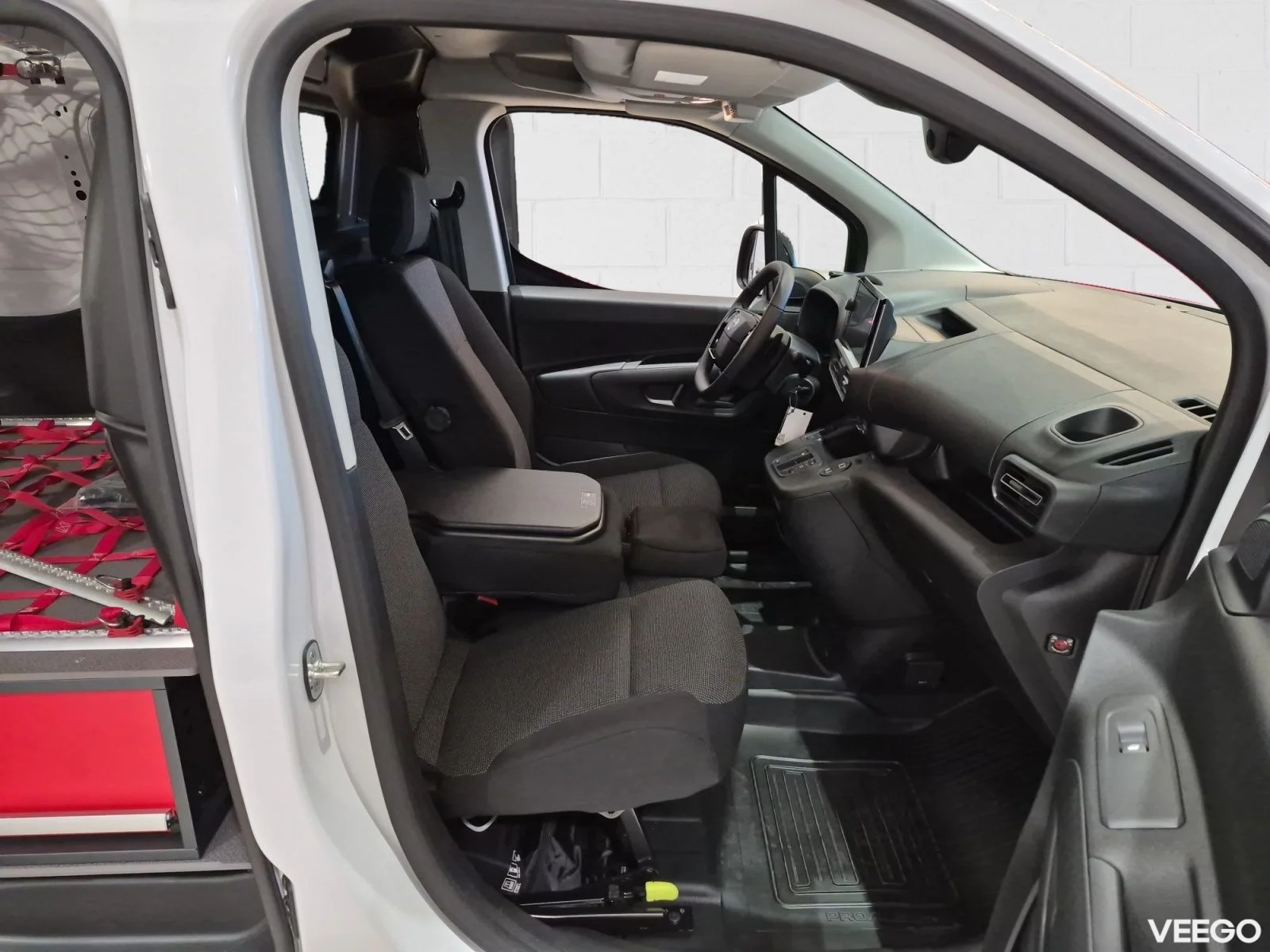 Toyota Proace City Panel Van Long EV Professional Plus Nord 62kW