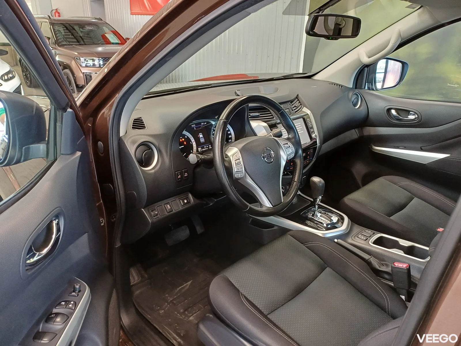 Nissan Navara 2.3 140kW