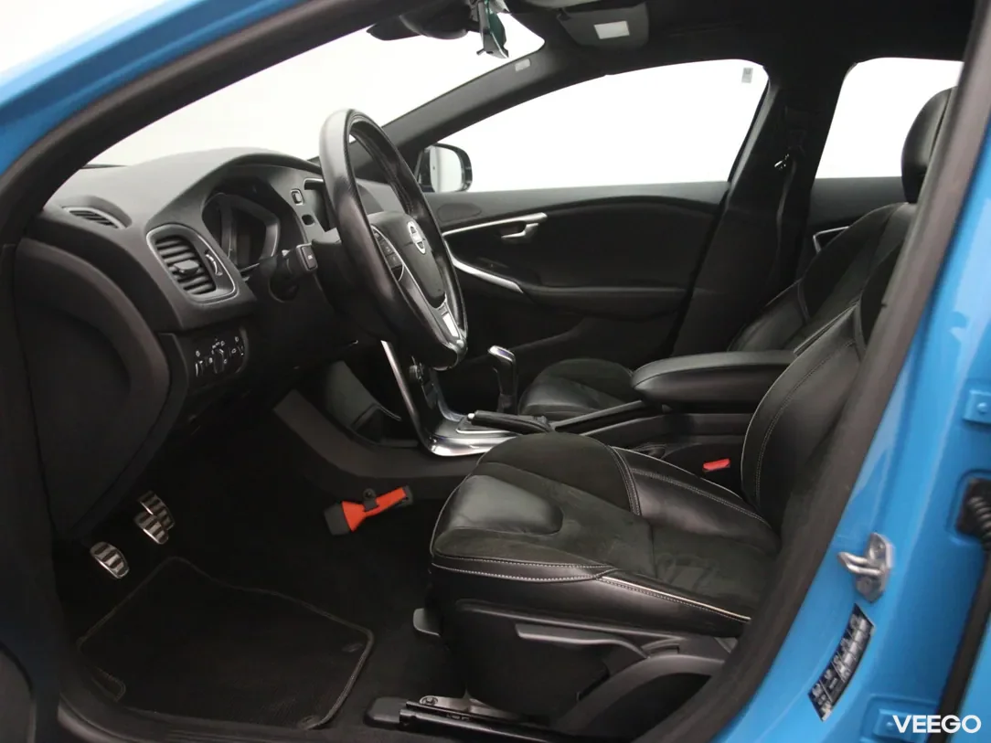 Volvo V40 2 140kW