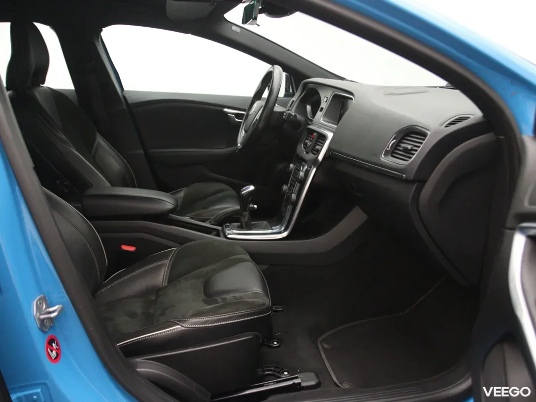 Volvo V40 2 140kW