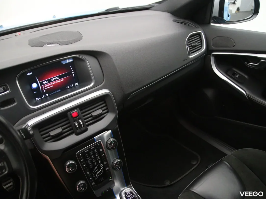 Volvo V40 2 140kW