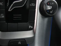Volvo V40 2 140kW thumbnail