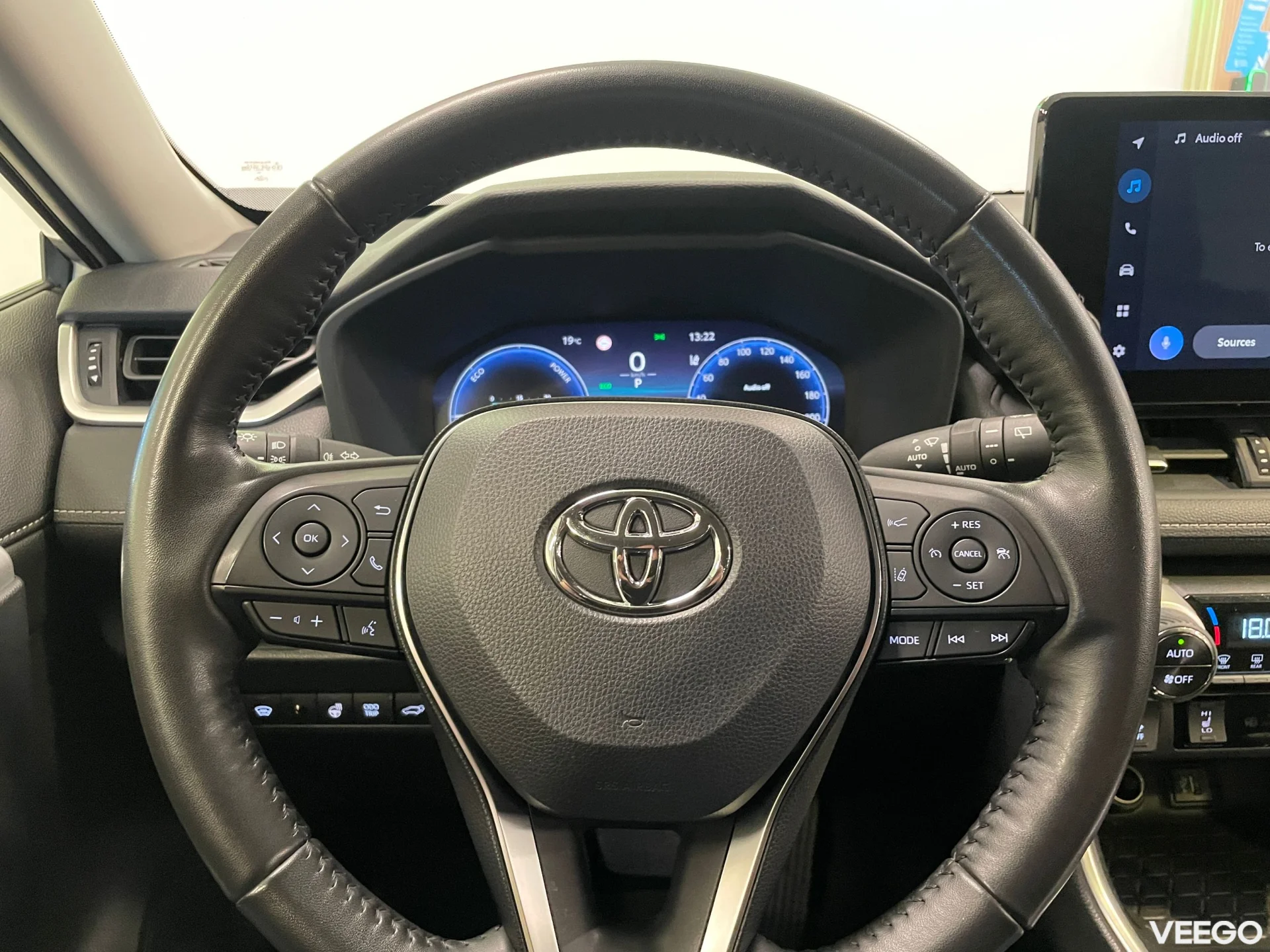 Toyota RAV4 Hybrid Luxury 2.5 131kW