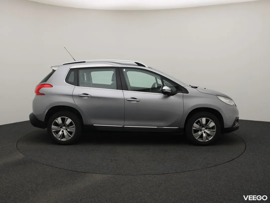 Peugeot 2008 1.2 81kW