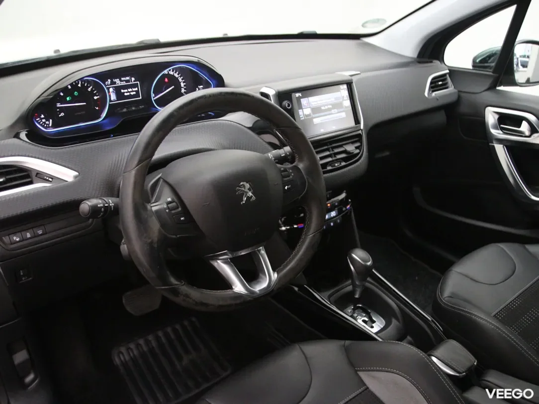 Peugeot 2008 1.2 81kW