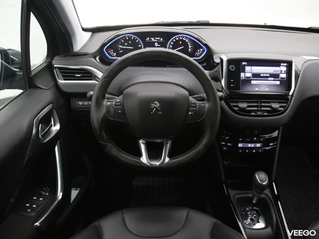 Peugeot 2008 1.2 81kW