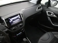 Peugeot 2008 1.2 81kW thumbnail