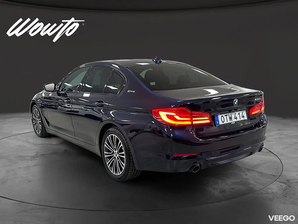 BMW 530 e iPerformance Sedan 252HK Sport Line / Kamera /Navi 135kW