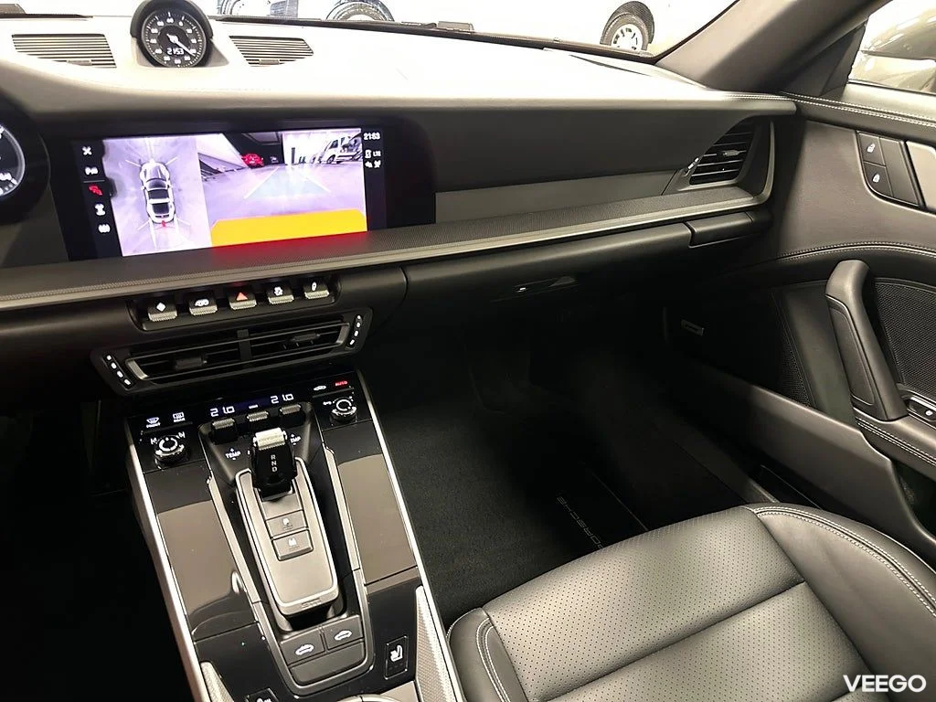 Porsche 911 Targa 4S PDK / Sport Chrono / Bose / Svensksåld 331kW