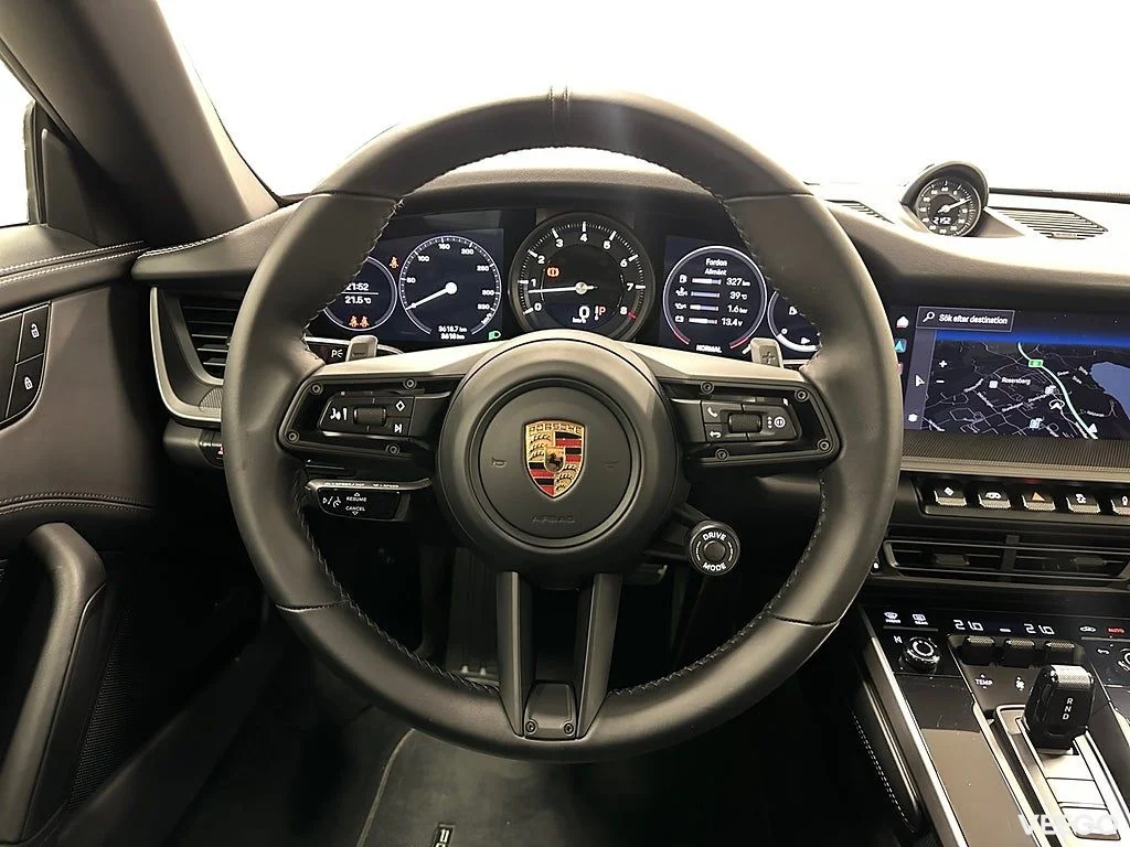 Porsche 911 Targa 4S PDK / Sport Chrono / Bose / Svensksåld 331kW
