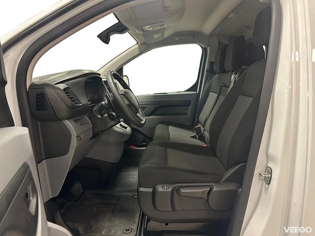 Peugeot Expert Utökat Last 2.0 HDI 144HK L2 3-Sits Moms 106kW
