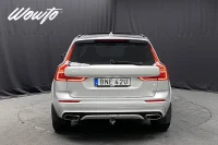 Volvo XC60 T8 TwEn AWD 392HK R-Design /Polestar /B&W/Se Spec 288kW thumbnail