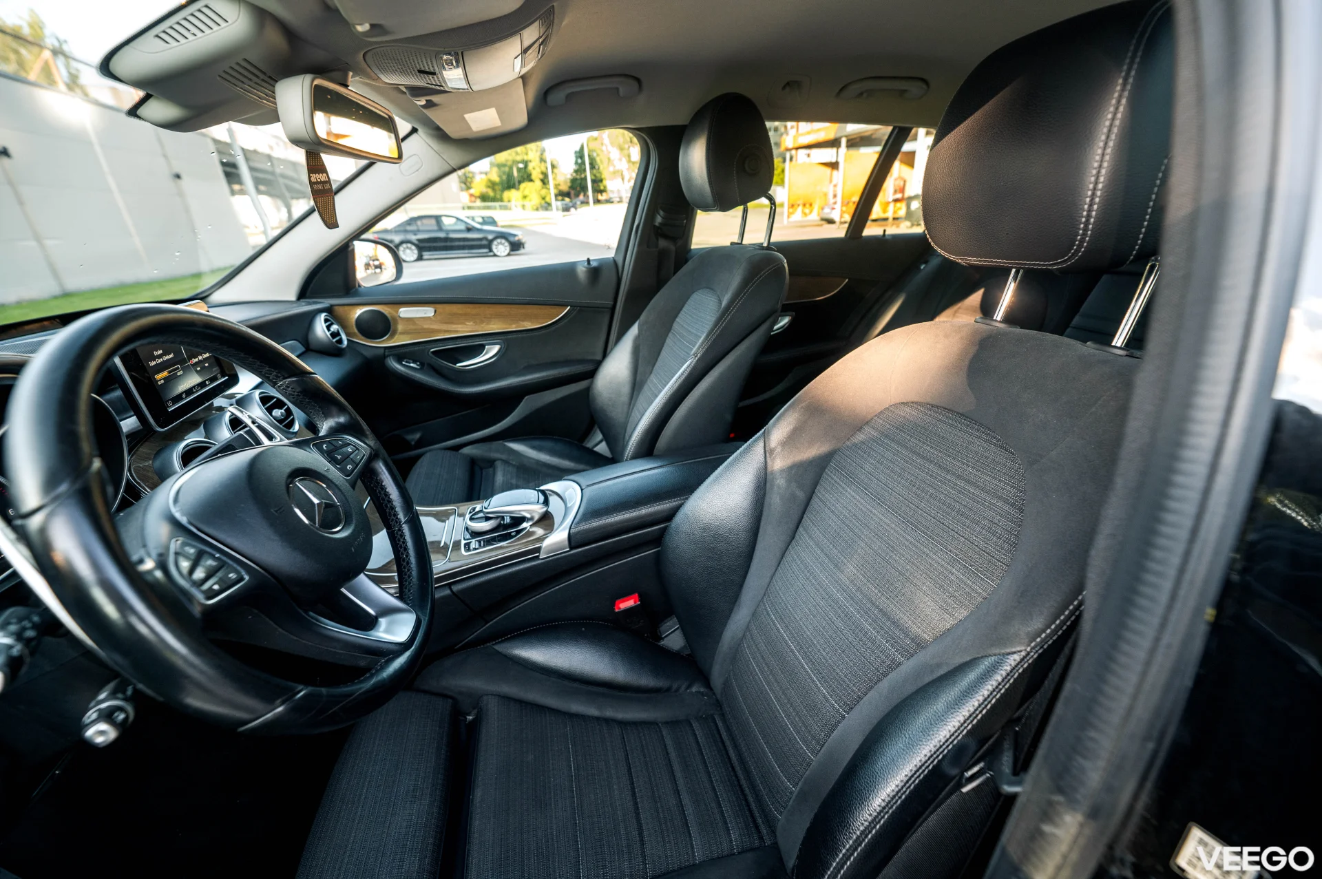 Mercedes-Benz C180 C 180 BlueTEC 1.6 85kW