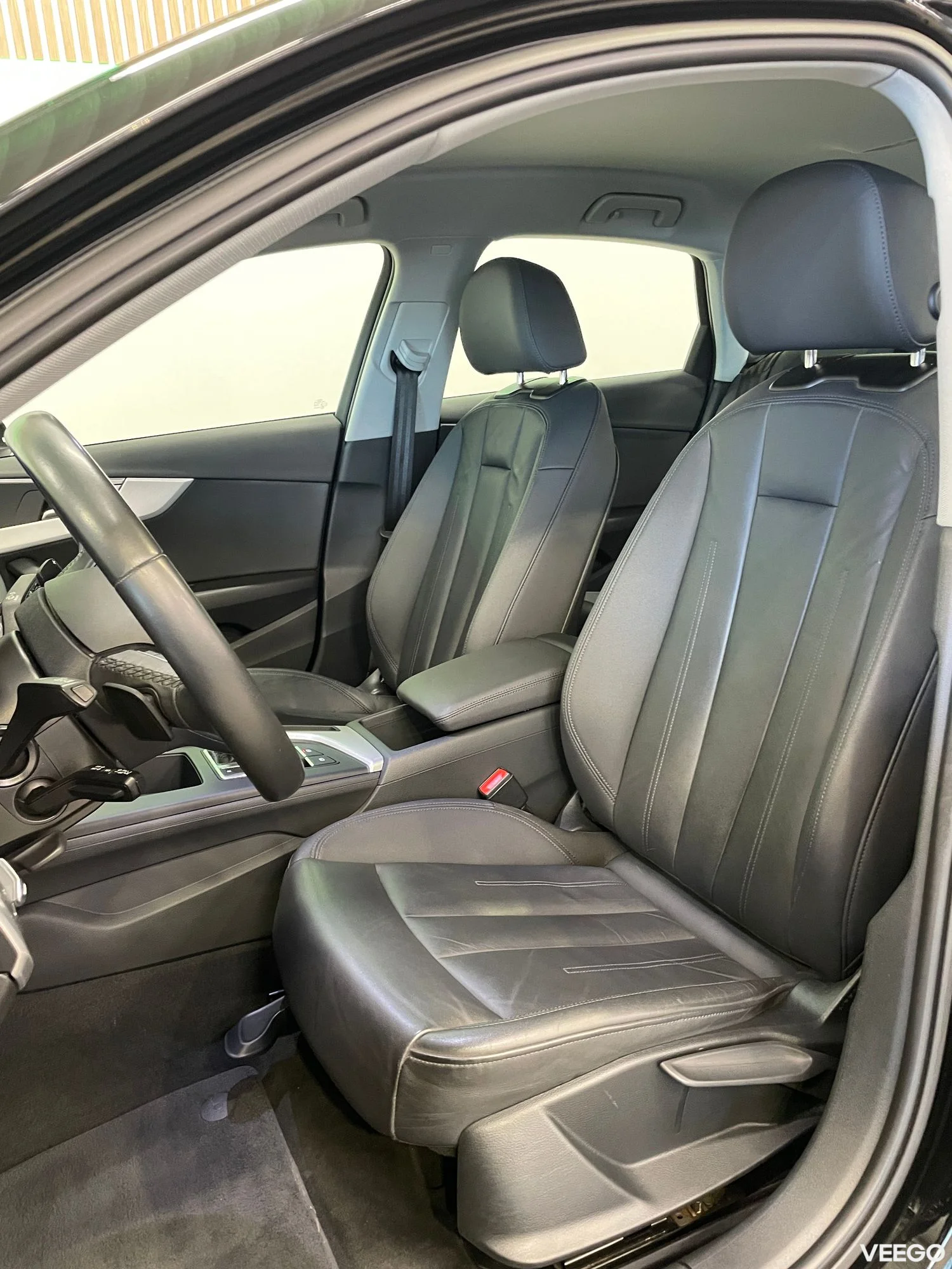 Audi A4 LIMOUSINE - 2 110kW