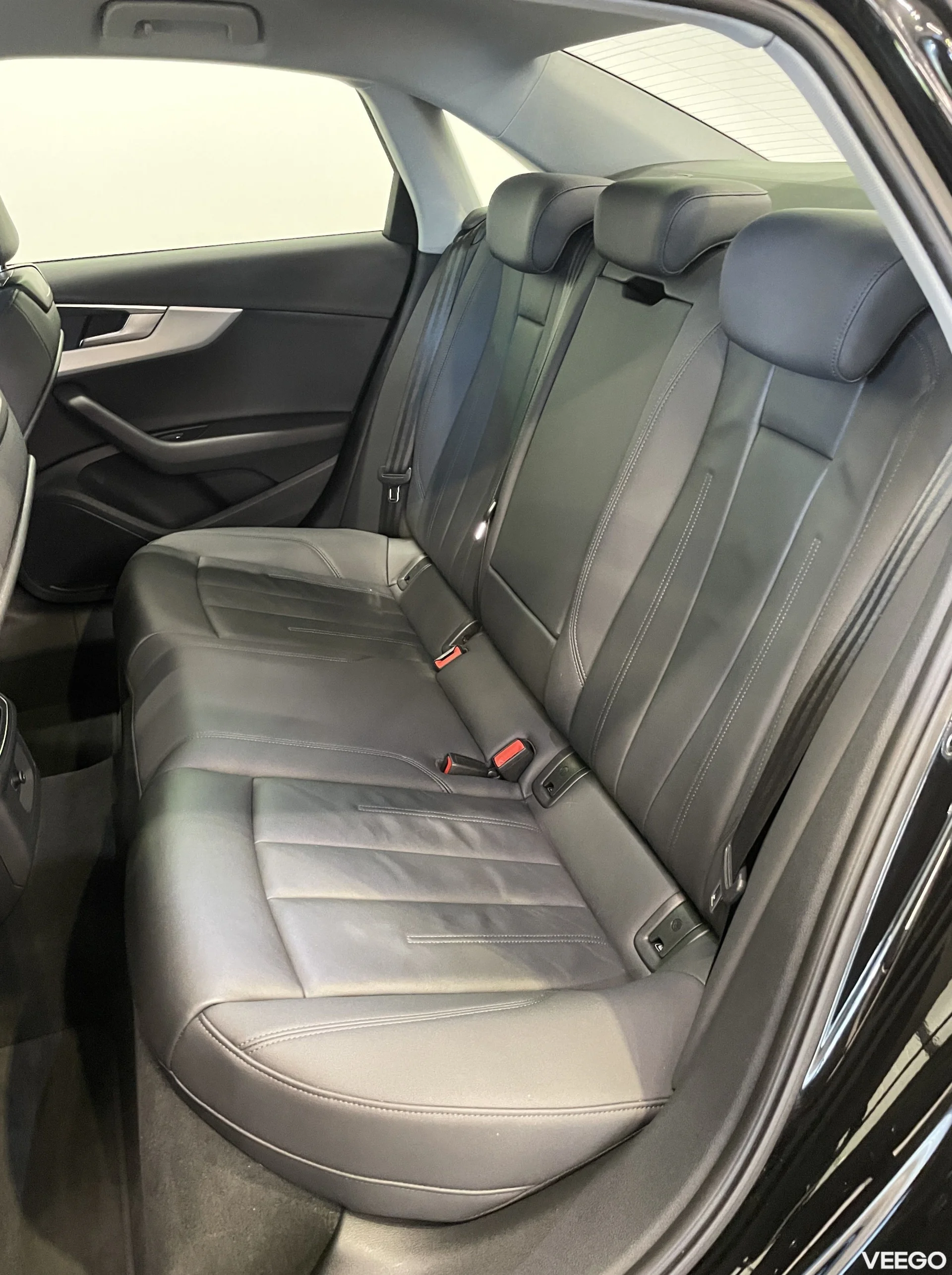 Audi A4 LIMOUSINE - 2 110kW