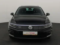 Volkswagen Passat 1.4 160kW thumbnail