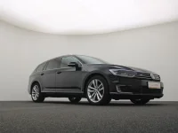 Volkswagen Passat 1.4 160kW thumbnail