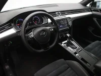 Volkswagen Passat 1.4 160kW thumbnail