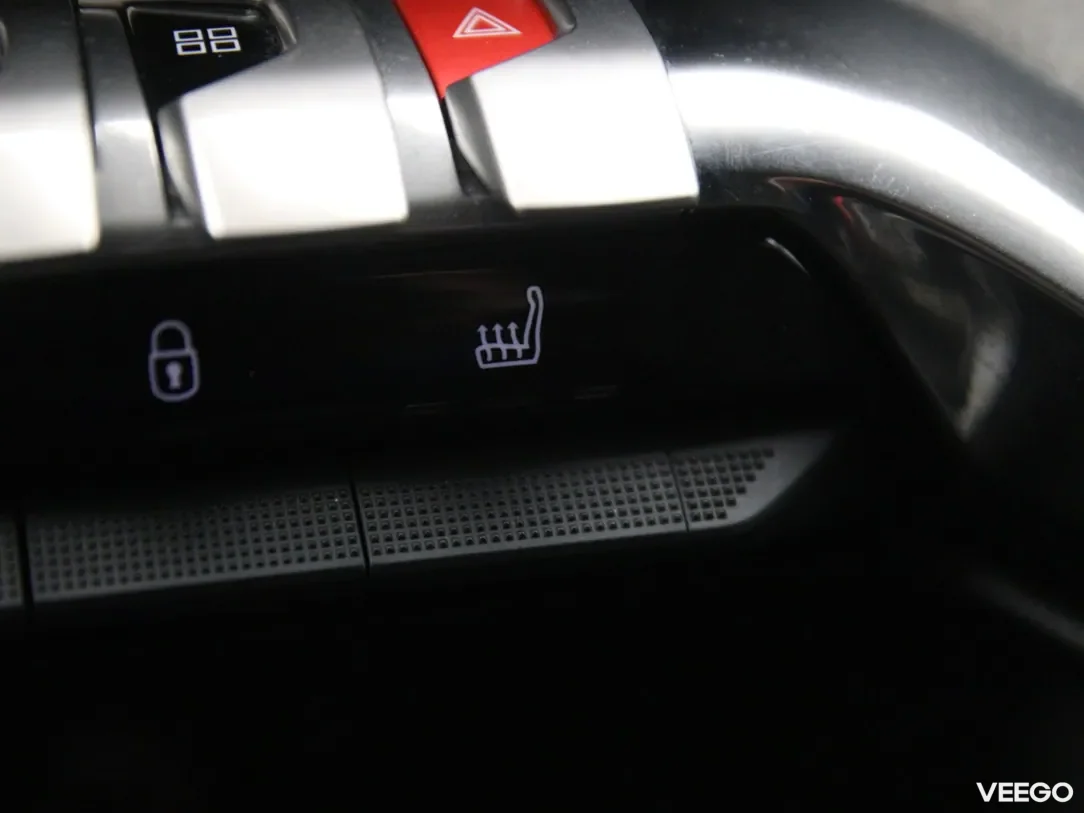Peugeot 3008 1.6 220kW