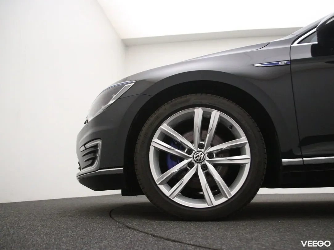 Volkswagen Passat 1.4 160kW