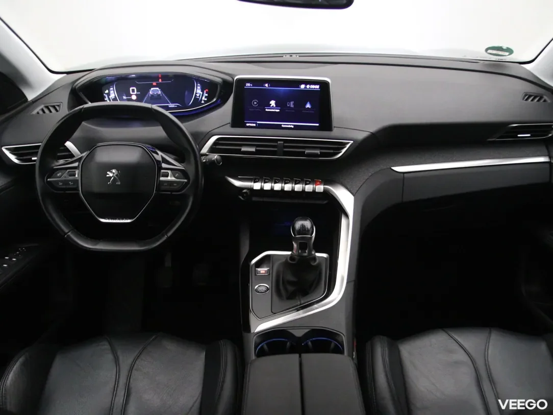 Peugeot 5008 1.2 96kW