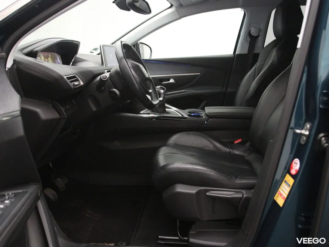 Peugeot 5008 1.2 96kW