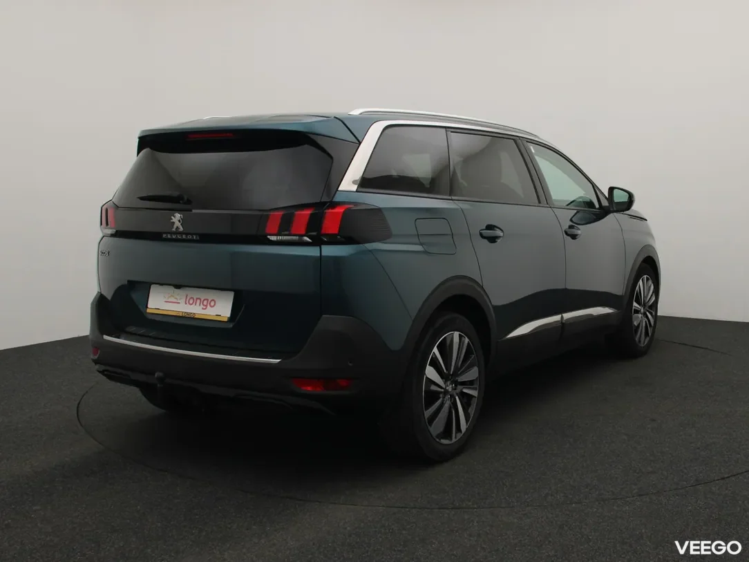 Peugeot 5008 1.2 96kW